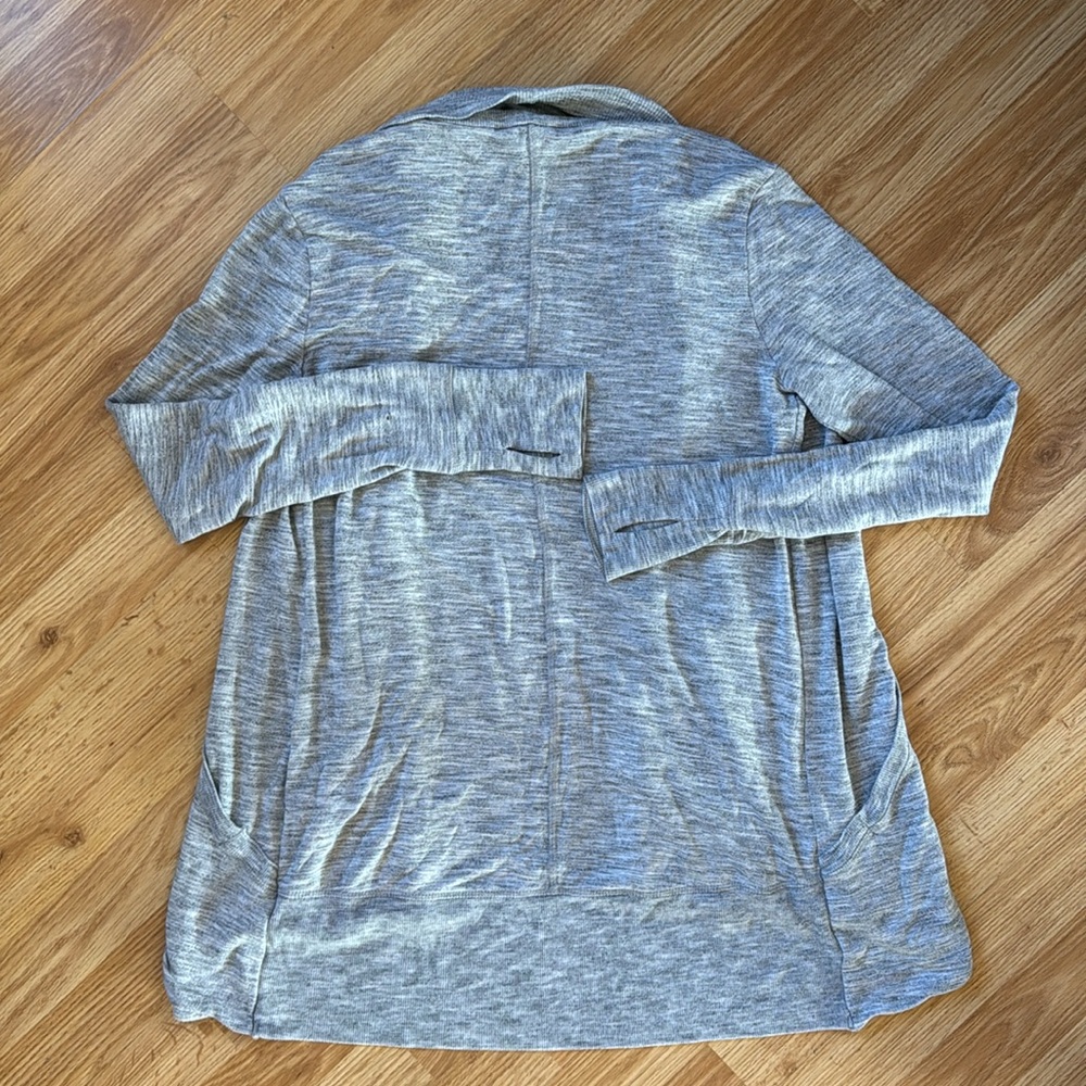 Grey Athleta Cardigan Bundle ✨ both size S - Picture 4 of 16
